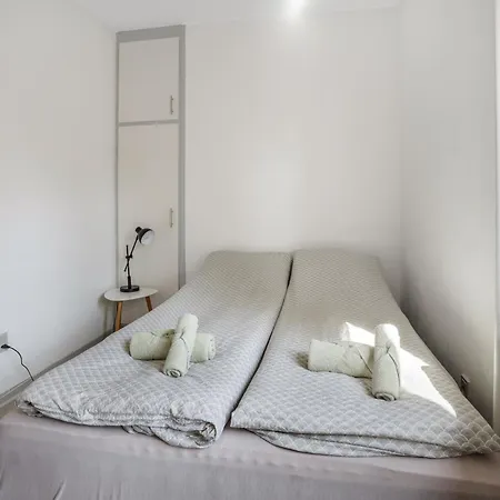 Modernized Bed & Bath Apartment Holstebro